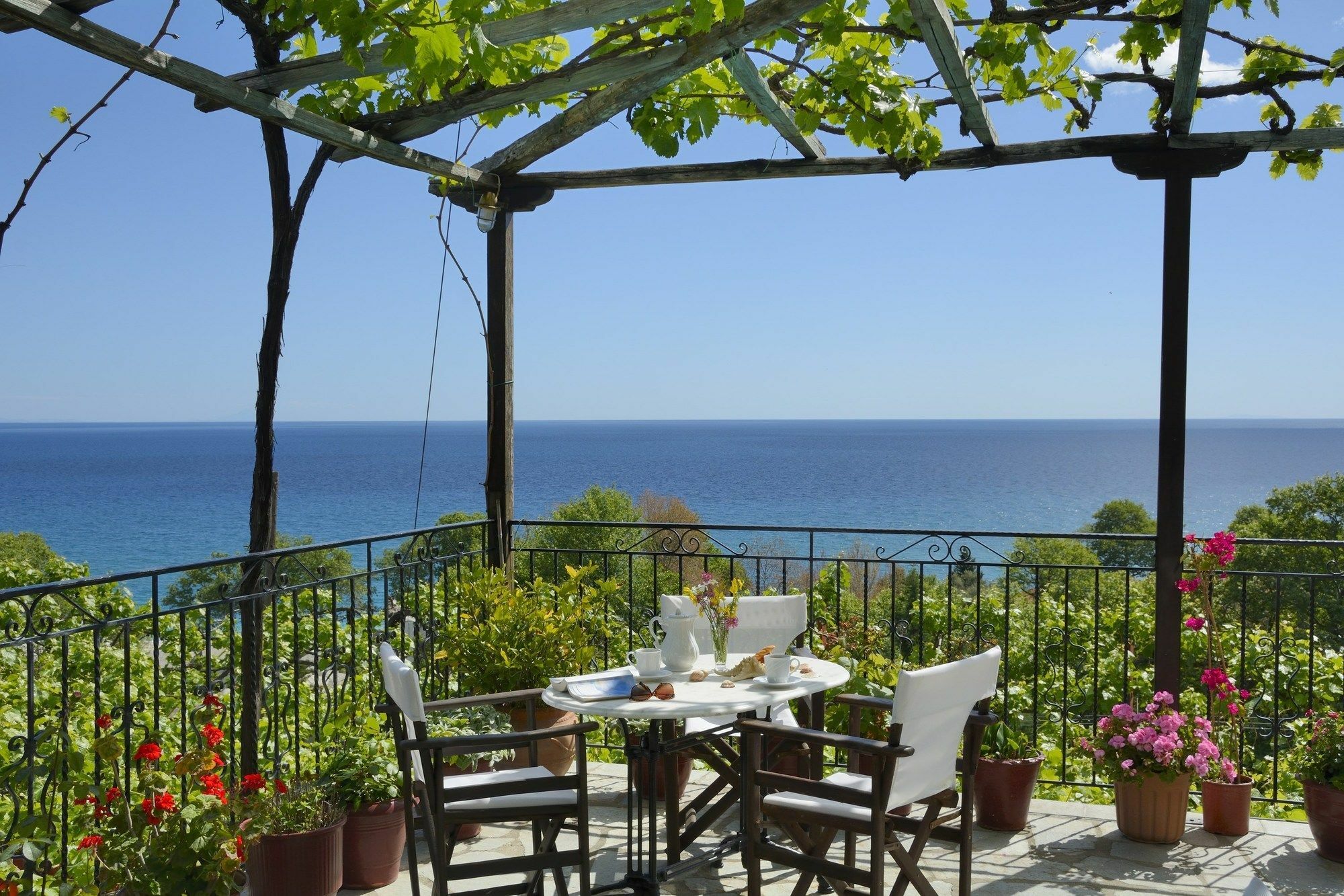 Hotel Agnadi - Horefto Exterior photo